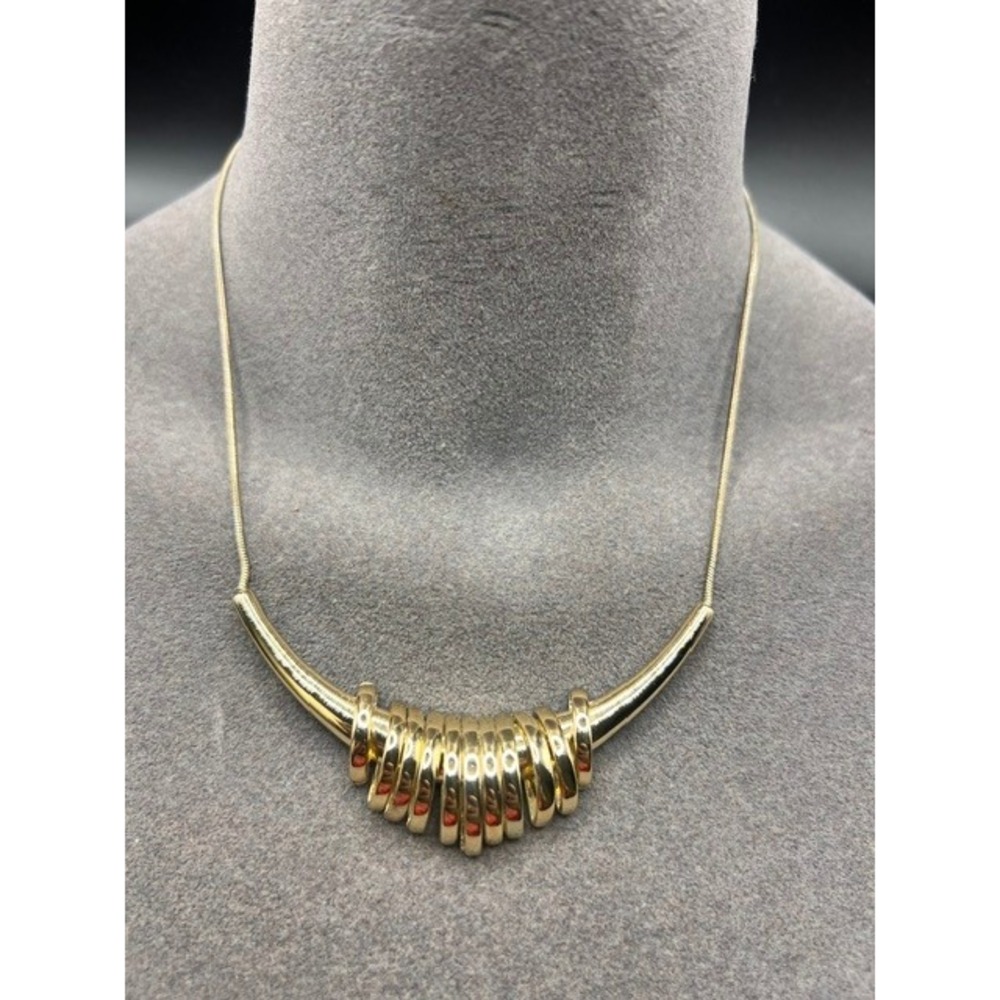 Modernist Ribbed Gold Arch Collar Snake Chain Statement Necklace BCBGeneration